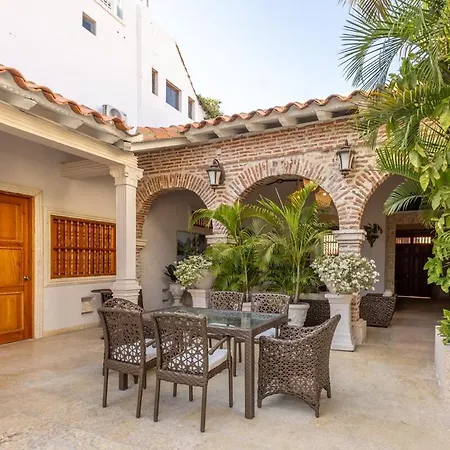Casa Beatriz Luxury Colonial House *