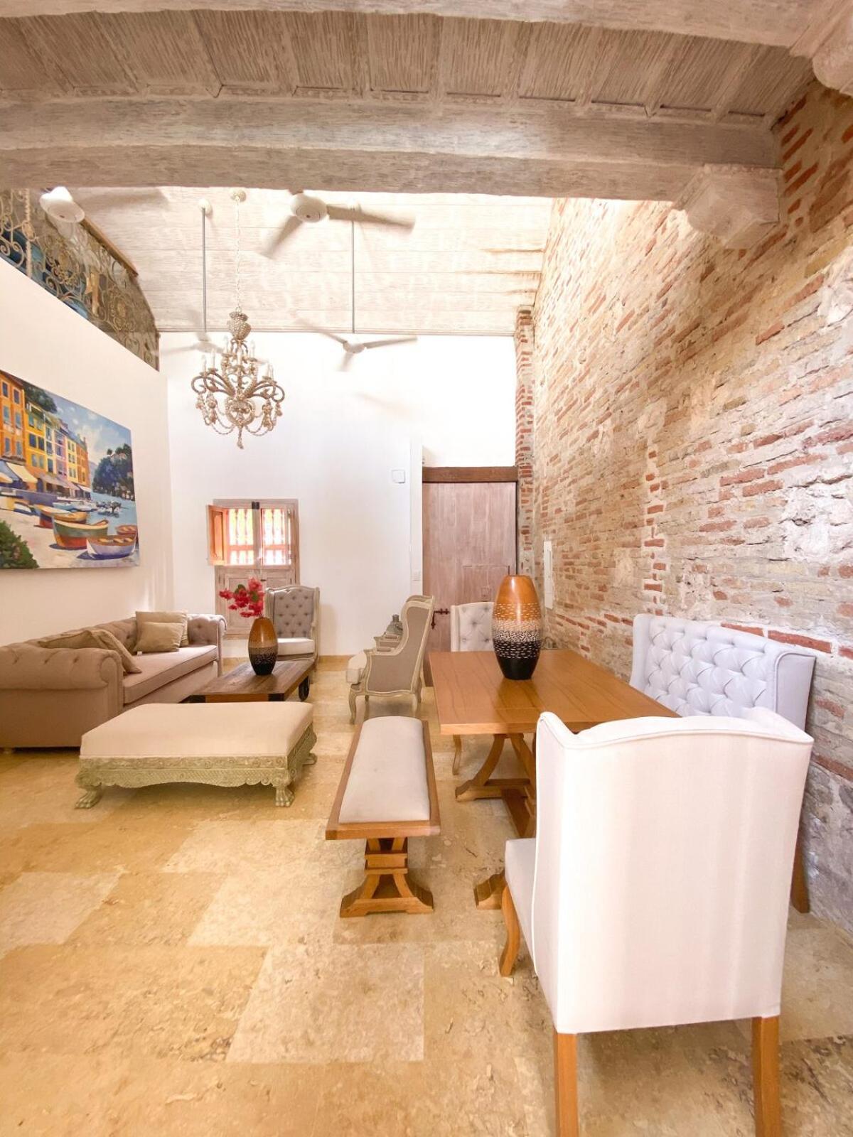 Casa Beatriz Luxury Colonial House