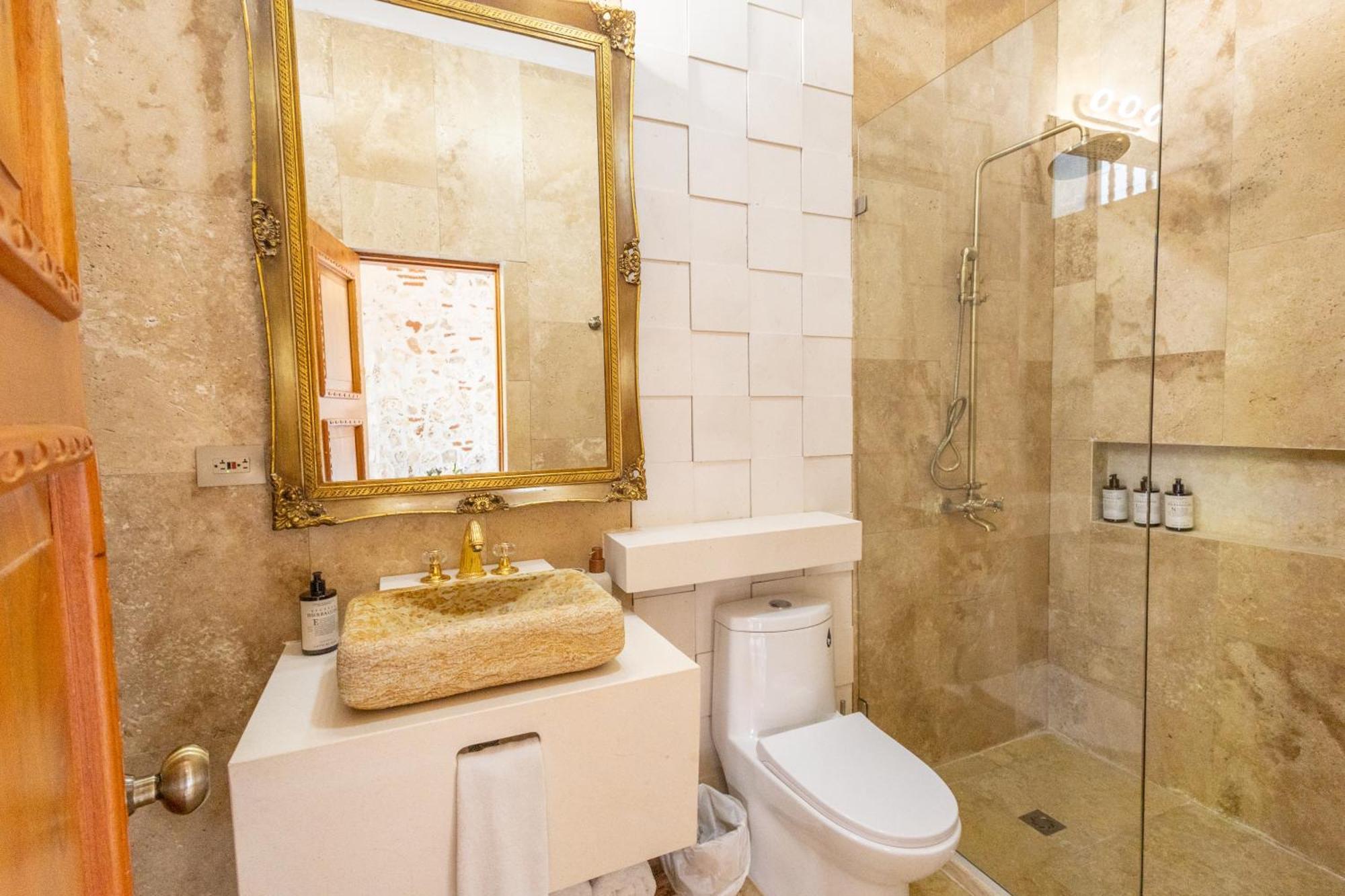 Casa Beatriz Luxury Colonial House *